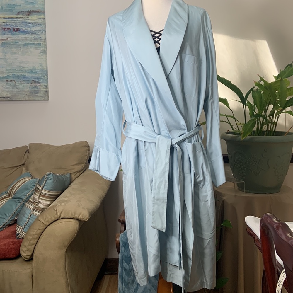 Vintage Battaglia 100% all silk made in Italy dry clean large male robe duster